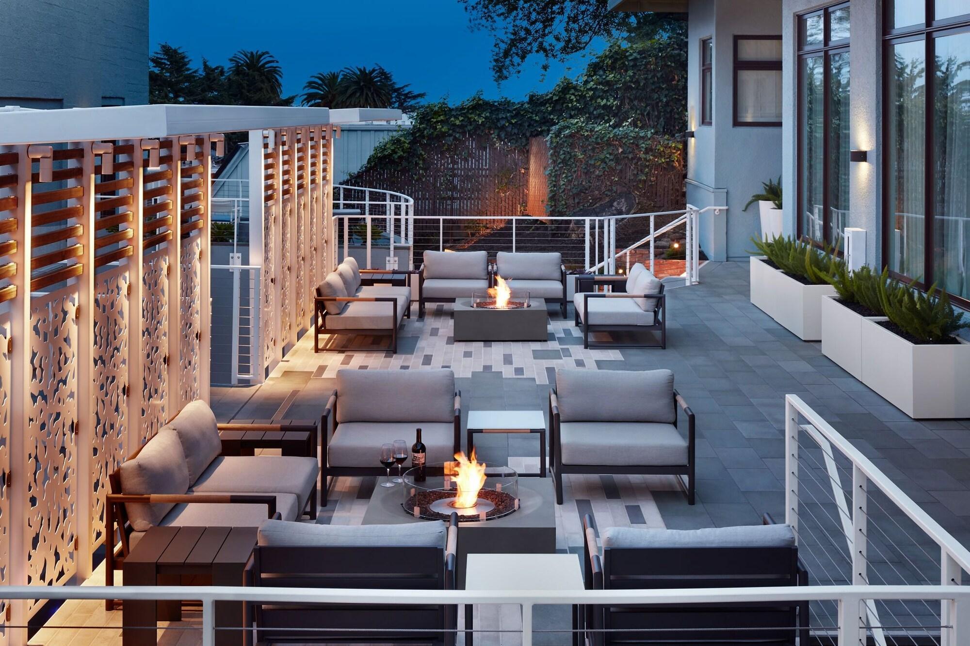 Casa Madrona Hotel And Spa Sausalito Exterior photo