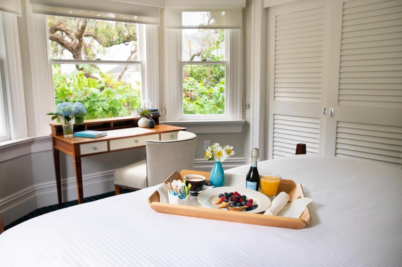 Casa Madrona Hotel And Spa Sausalito Exterior photo
